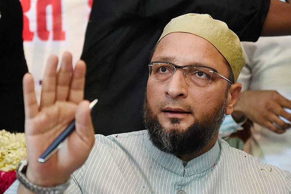 Owaisi Alleges Cancellation Of 5 lakh BC Certificates Ahead Of Polls In West Bengal - null
