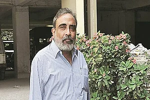 Who Is Suman Chattopadhyay, Senior Journalist From Kolkata Arrested By CBI In Chit Fund Scam