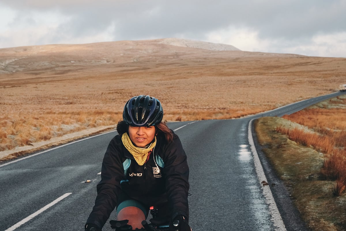 20-Year-Old Pune Woman Vedangi Kulkarni Becomes The Fastest Asian To Cycle The Globe