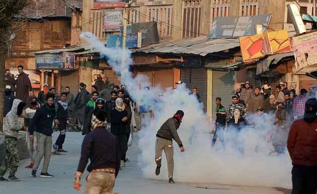 Father Of Army Major Accused In Shopian Firing Moves SC For FIR Quashing