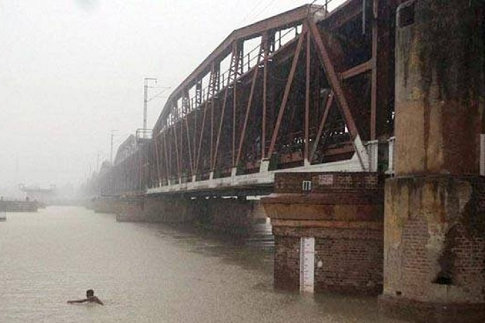 File Photo : Atishi accuse Haryana of nor realeasing delhi's share of water |