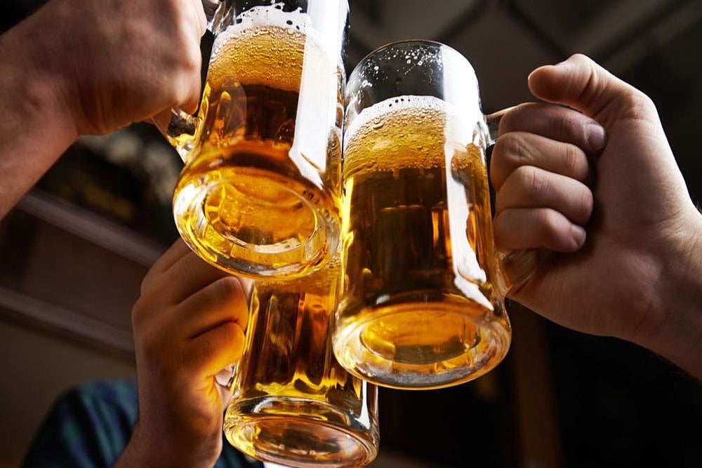 Folks, Kerala Women Are Warming Up To Booze And Men Ditching It