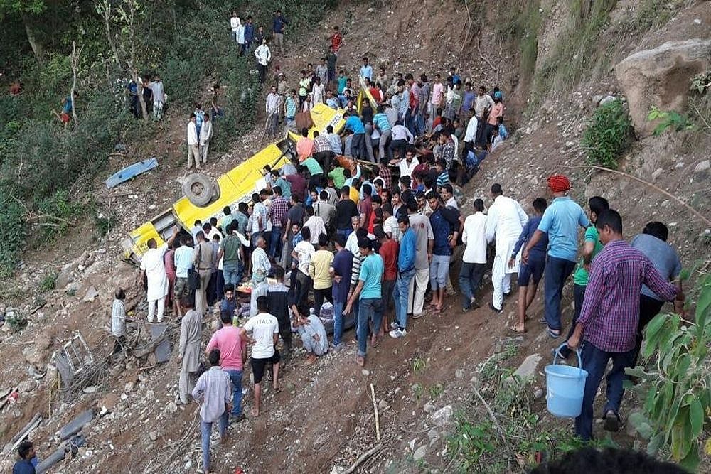 Pakistan: 20 People Die After Bus Falls Off Cliff On Karakoram Highway