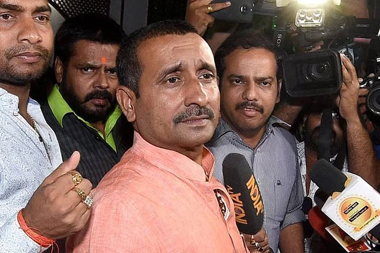 Justice Vikas Mahajan observed that in view of the stand taken by the division bench, extending the interim relief would serve no purpose. - File Photo