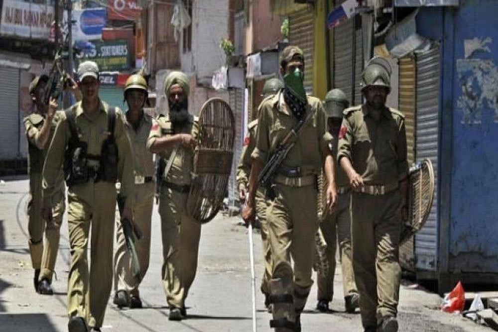 Curfew Imposed In J&K's Doda, Kishtwar Districts; Internet Suspended In Bhaderwah, Parts Of Kashmir