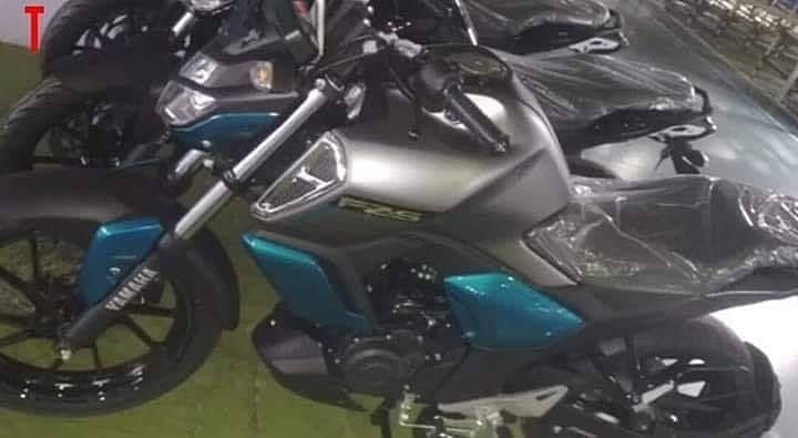 Production-ready Yamaha FZ V3.0 Spotted; Gets LED Headlamp