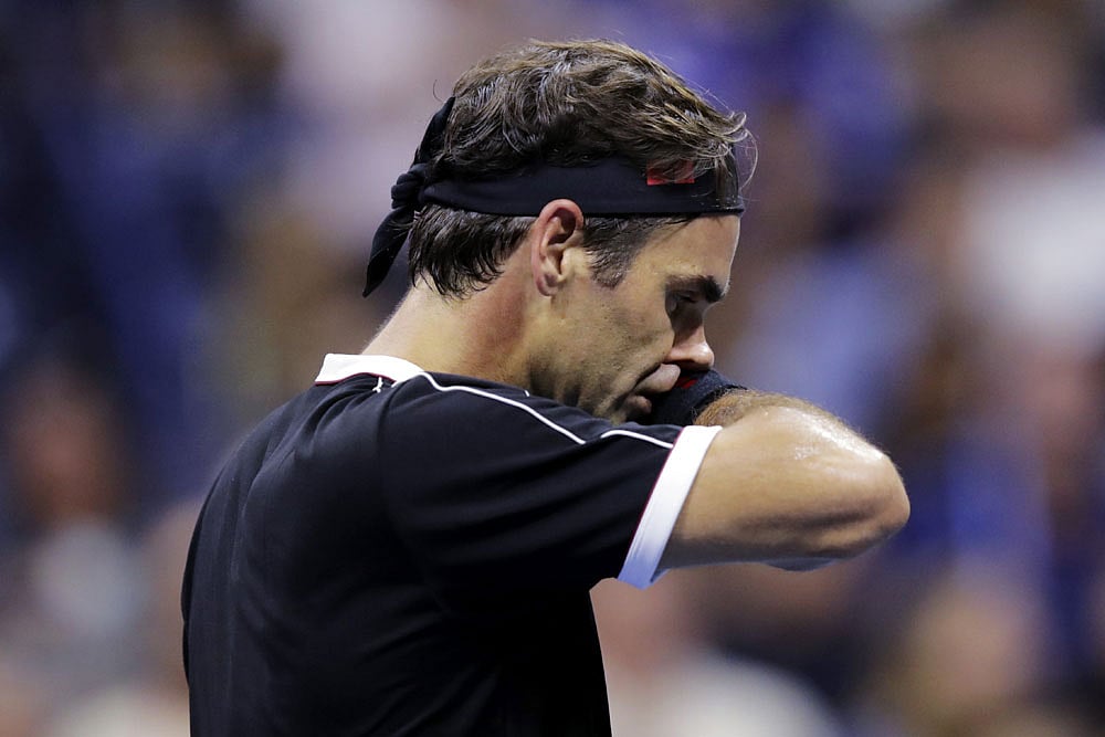 Roger Federer Withdraws From Paris Masters After Basel Triumph