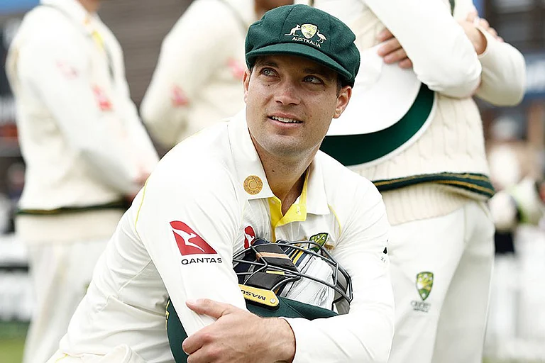 Alex Carey took eight catches in South Australia's win over Queensland - (Photo: File)