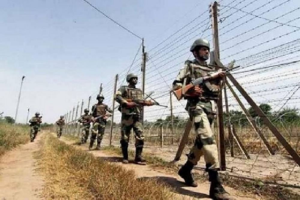 Pakistan Violates LoC Ceasefire For 10th Night, Shuts Ports For Indian Ships  - Representational Image