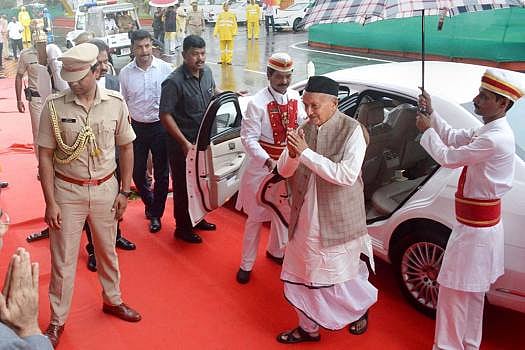 Maharashtra: Who Will Be Pro-tem Speaker? BJP Submits List Of 17 Senior MLAs To Governor