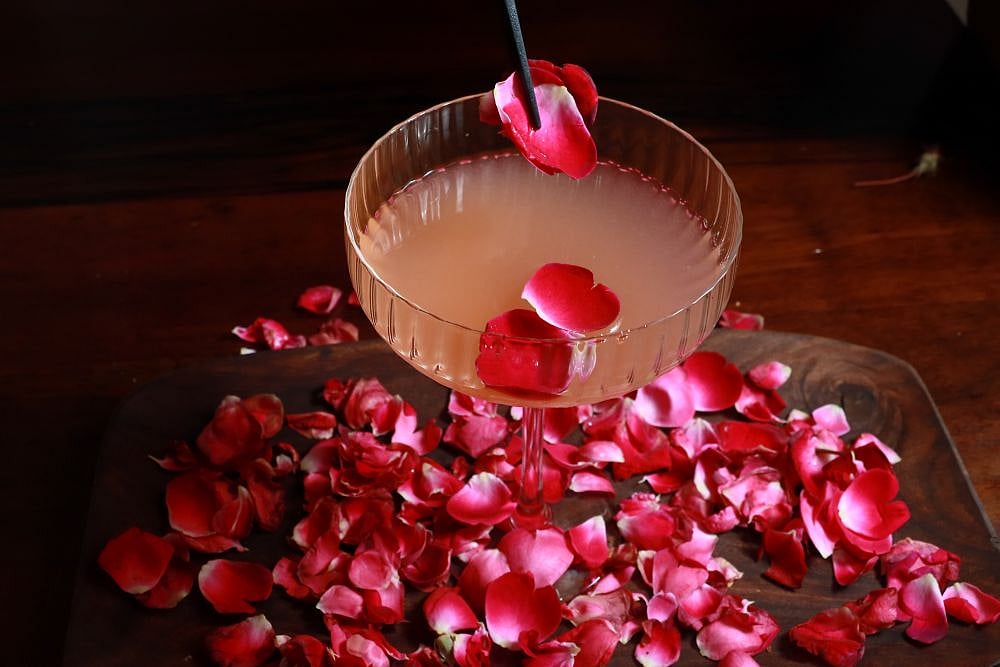 Easy Cocktail Recipes For The Party Season