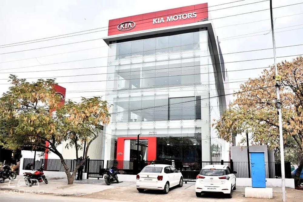 Kia Motors Inaugurates Its First Showroom In India