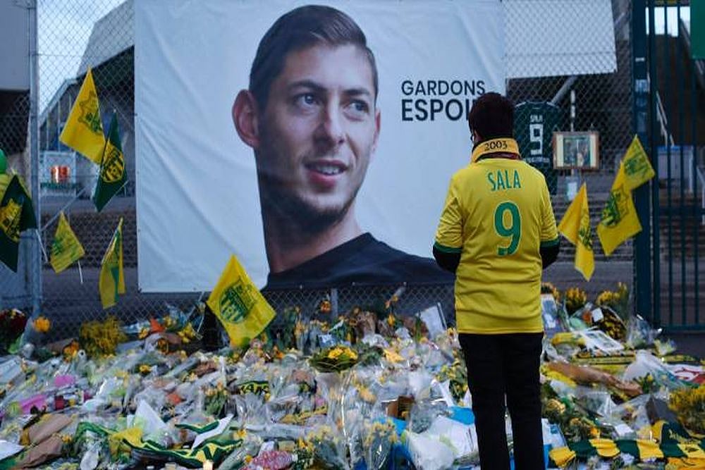 Emiliano Sala's Body Identified From Plane Wreckage, Confirm Police