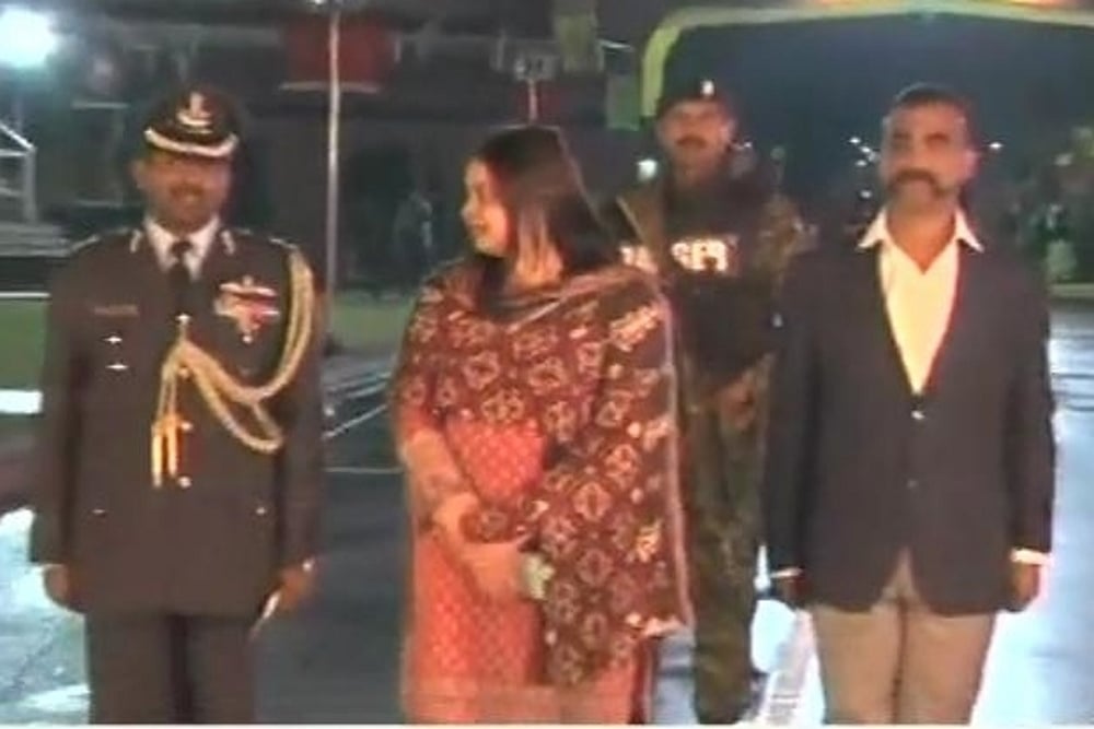 IAF Pilot Abhinandan Varthaman, Captured By Pak, Returns To India