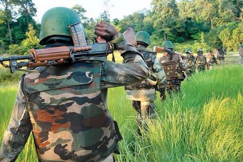 Assam CRPF Fratricide: Officer Kills Two Colleagues, Himself in Nagaon - null