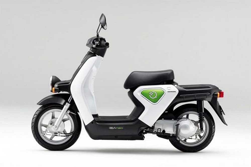 Honda Wants To Let You Unlock Your Scooter With Your Helmet