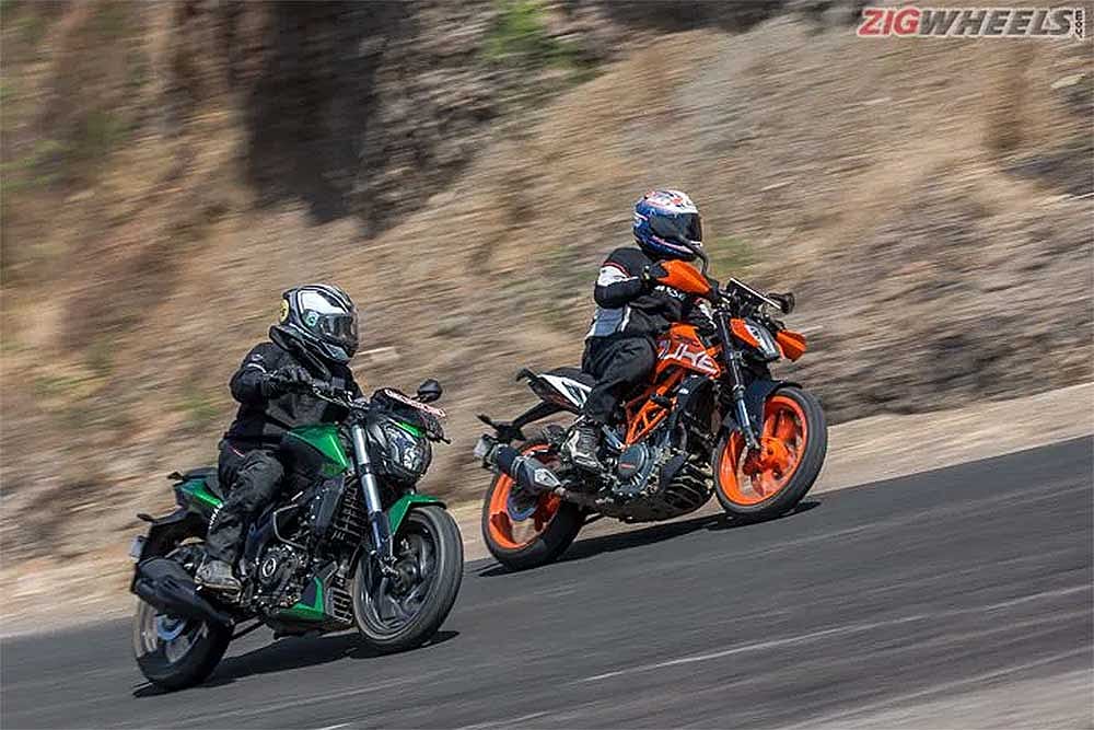 2019 Bajaj Dominar 400 vs KTM 390 Duke: Picture Gallery