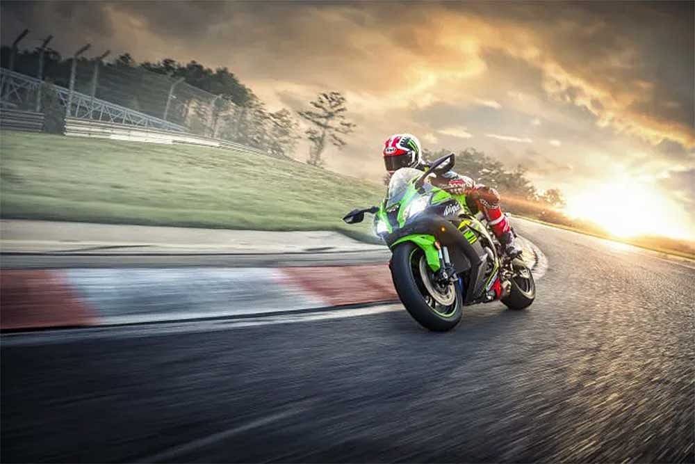 More Potent Kawasaki Ninja ZX-10RR Incoming