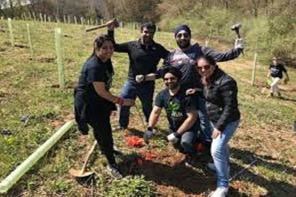 Sikhs All Over The World To Plant A Million Trees To Celebrate 550th Birthday Of Guru Nanak