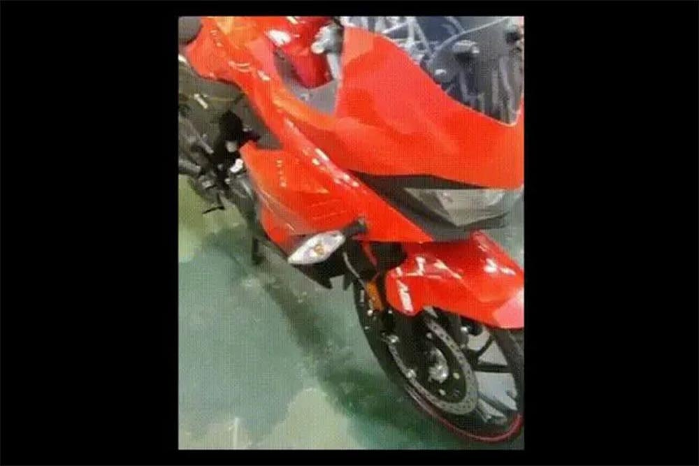Hero’s Next Fully Faired 200cc Bike Spied