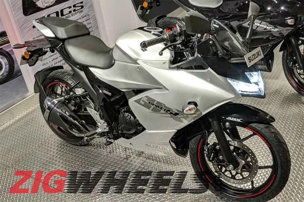 2019 Suzuki Gixxer SF 150: Image Gallery