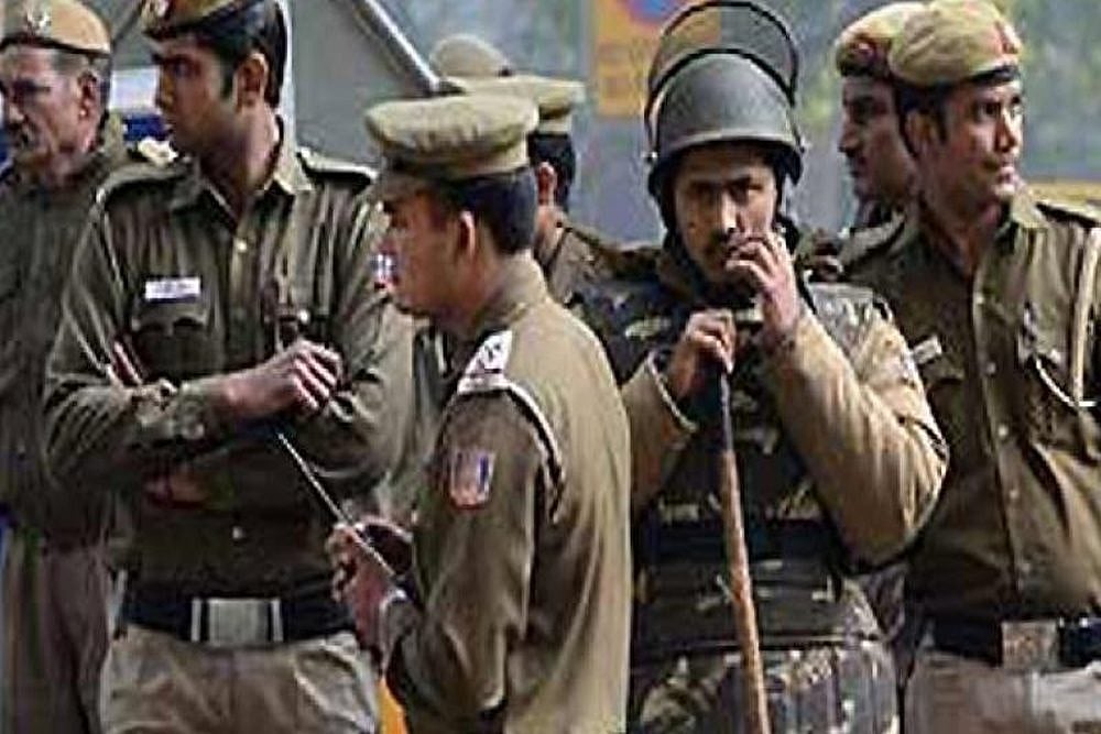 The Jharkhand Police has detained six people for allegedly forcibly tonsuring the heads of nine men, and trimming the nails of seven women in Seraikela-Kharsawan district, after they refused to perform the rituals themselves following the death of a fellow villager.