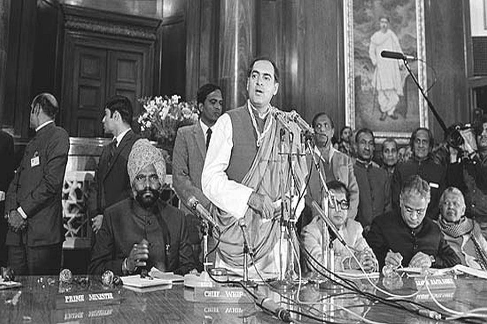 Rajiv Gandhi Was Not Corrupt Before Bofors: Satya Pal Malik