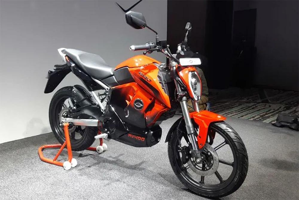 Top 5 Bike News Of The Week: Revolt RV 400 Unveiled, KTM RC 125 Launched, 350cc Harley-Davidson, 2019 Suzuki Gixxer And More