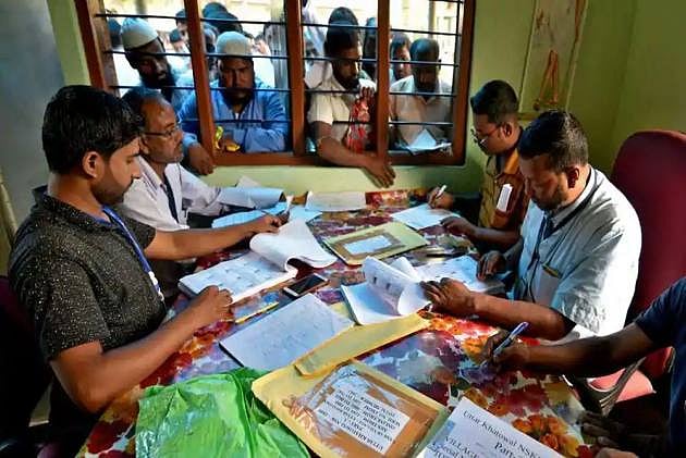 ?India Can’t Be Refugee Capital Of World’: Centre Asks SC To Extend Assam Citizens List Deadline