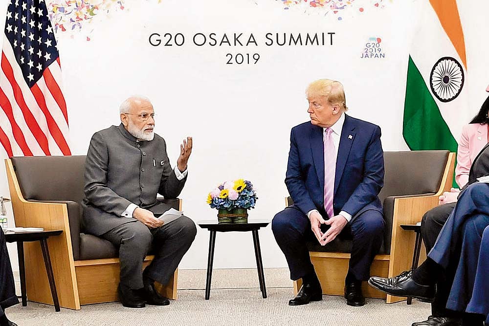 Donald Trump's Bluff On Kashmir Creates Unexpected Diplomatic Challenge For Itchy India