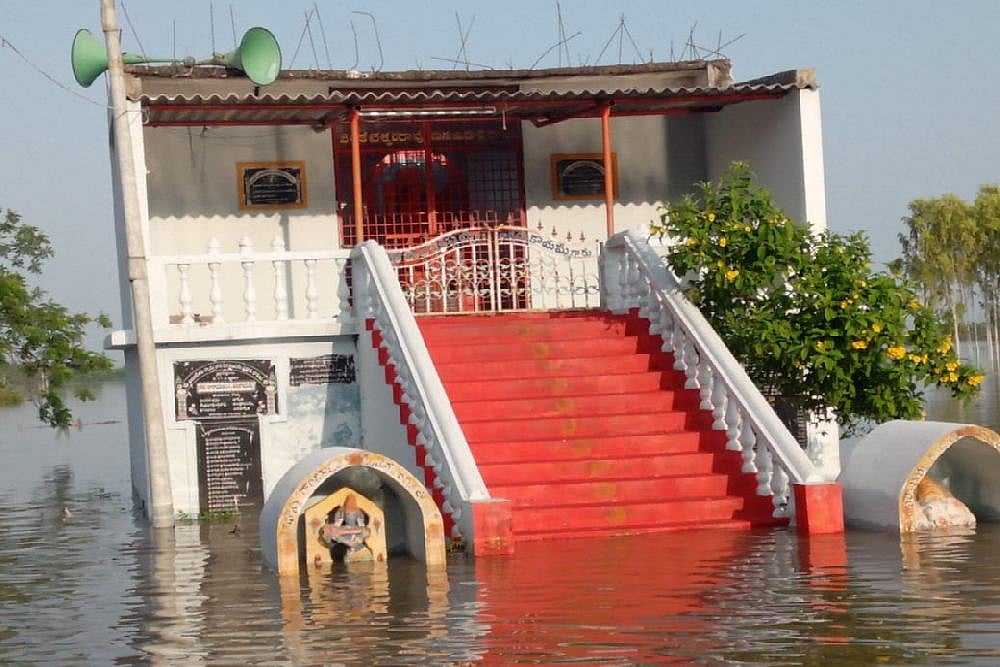 A fresh round of floods in the Krishna and Penna basins.