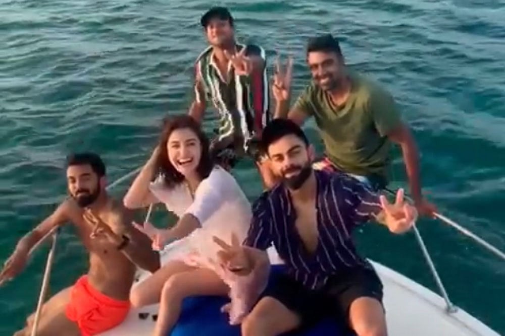 Bleed Blue! Anushka Sharma, Virat Kohli Sizzle In KL Rahuls Holiday Yacht - WATCH VIDEO