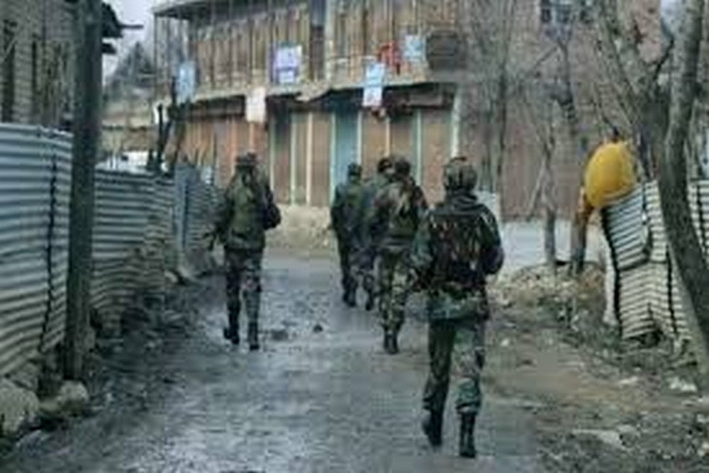 China 'Seriously Concerned' Over Kashmir Situation; Asks India, Pak To Avoid Actions That Exacerbate Tensions