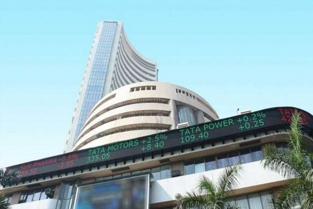 Sensex, Nifty Fall Sharply On Oil Uncertainty, US-China Trade War
