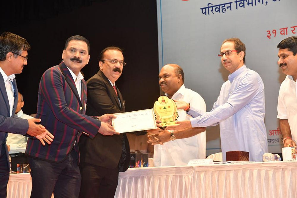 Maharashtra CM Udhav Thakre Fetes Thane RTO Chief Ravi Gailkwad For Road Safety Measures
