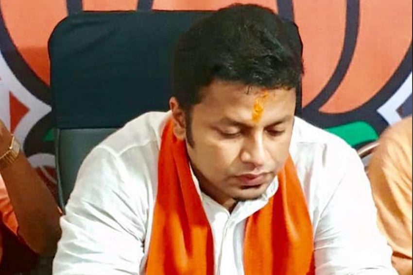 BJP Leader Who Allegedly Threatened Mamta  With 'Covid Hug' Tests Positive; Admitted Today