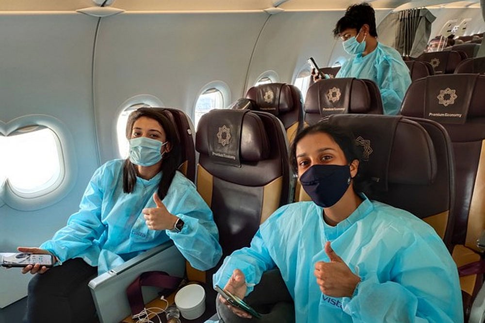 Women's IPL:  Indian Contingent Reaches UAE For T20 Challenge - In Pics