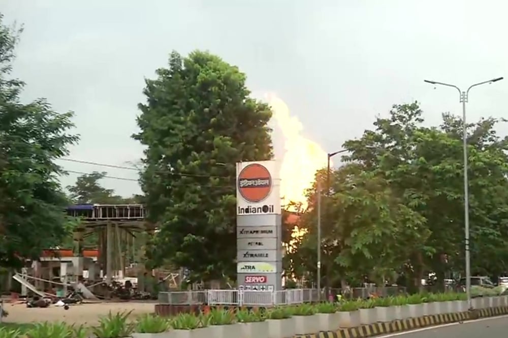 Major Fire At Indian Oil Petrol Pump In Bhubaneshwar, 8 Injured