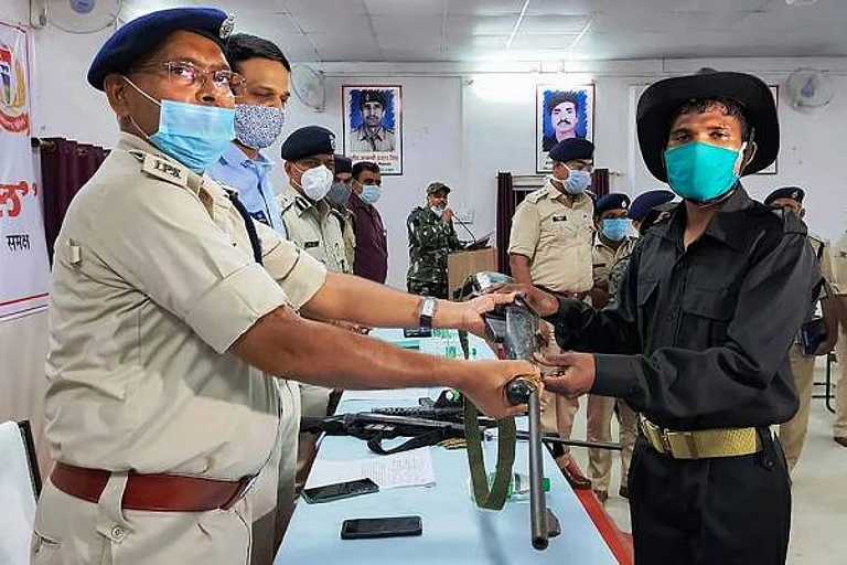 Under government rehabilitation policy, the surrendered cadres will receive immediate assistance of Rs 50,000 each. - File Photo; Representative image