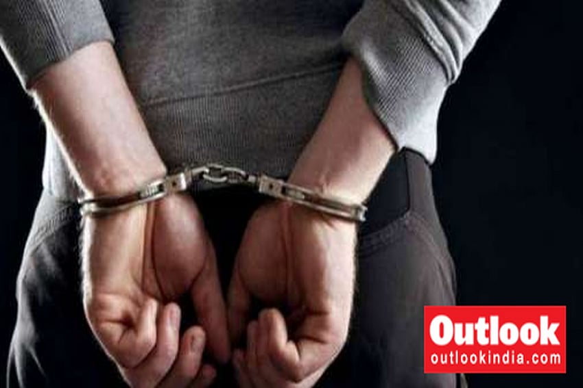 Representational Image of handcuffed undertrial prisoner
