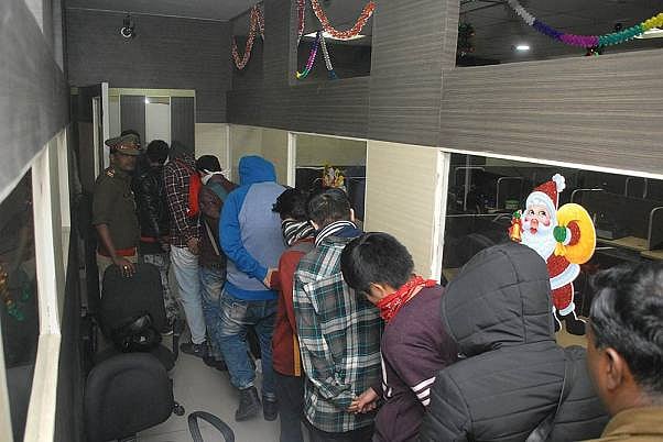 Call Centre Scam: 42 Held In Delhi For Duping Foreign Nationals