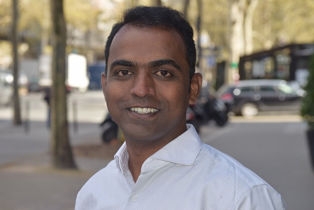 Indian Schoolteacher Wins $1mn Global Teacher Prize For Promoting Girls' Education