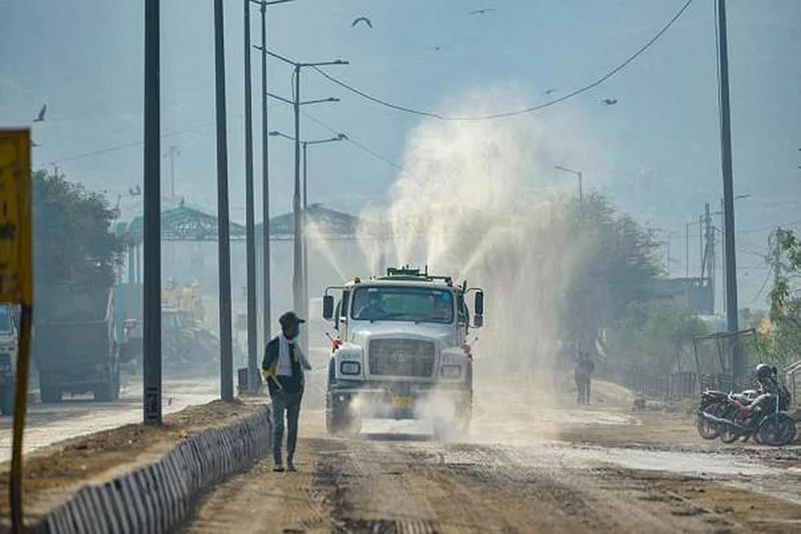 Delhi weekend weather update