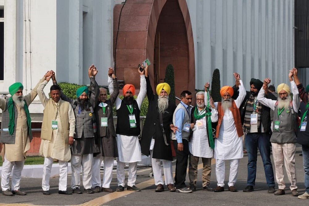 Govt-Farmers Meeting: Farmers Threaten To Walk Out, Go On 'Maun Vrat'