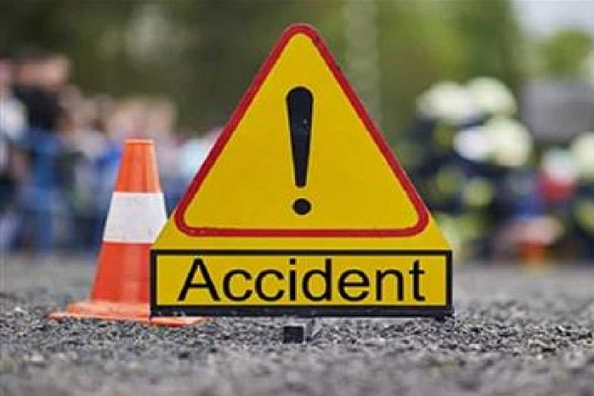 A car collision ensued, killing five people