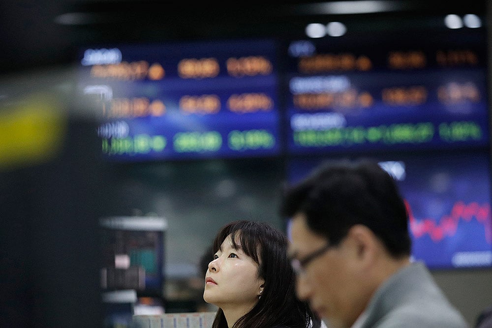 Sensex, Nifty Recover As Trading Resumes After 45-min Halt