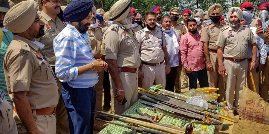 Drugs And Arms Smuggling Racket Bust; Punjab Police Arrests Five