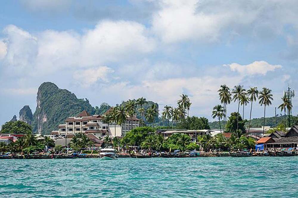 Paradox In Paradise