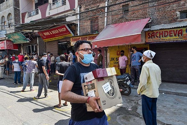 Liquor Levy: Delhi Govt Pioneers A Consumer Rip-off