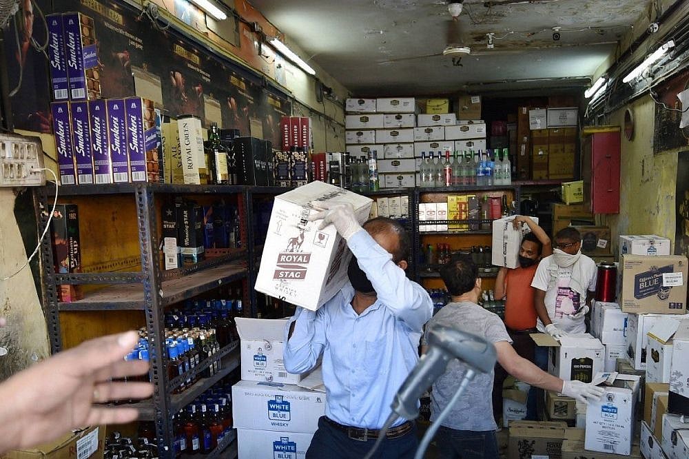 Tamil Nadu Govt To Shut 717 Liquor Shops Across State Amid Prohibition Push - null